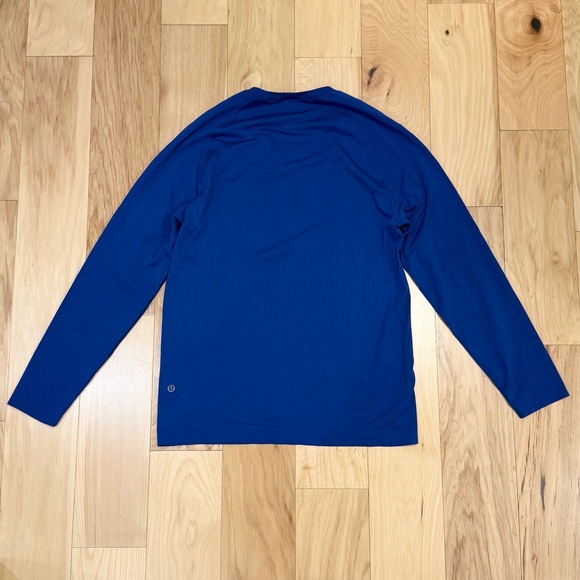 LIKE NEW Lululemon Men’s Metal Vent Long Sleeve Shirt Top - Picture 2 of 6